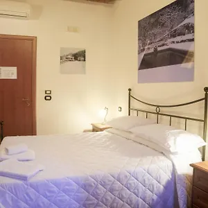 Il Castagneto Alloggio per agriturismo